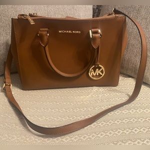 Michael Kors crossbody bag